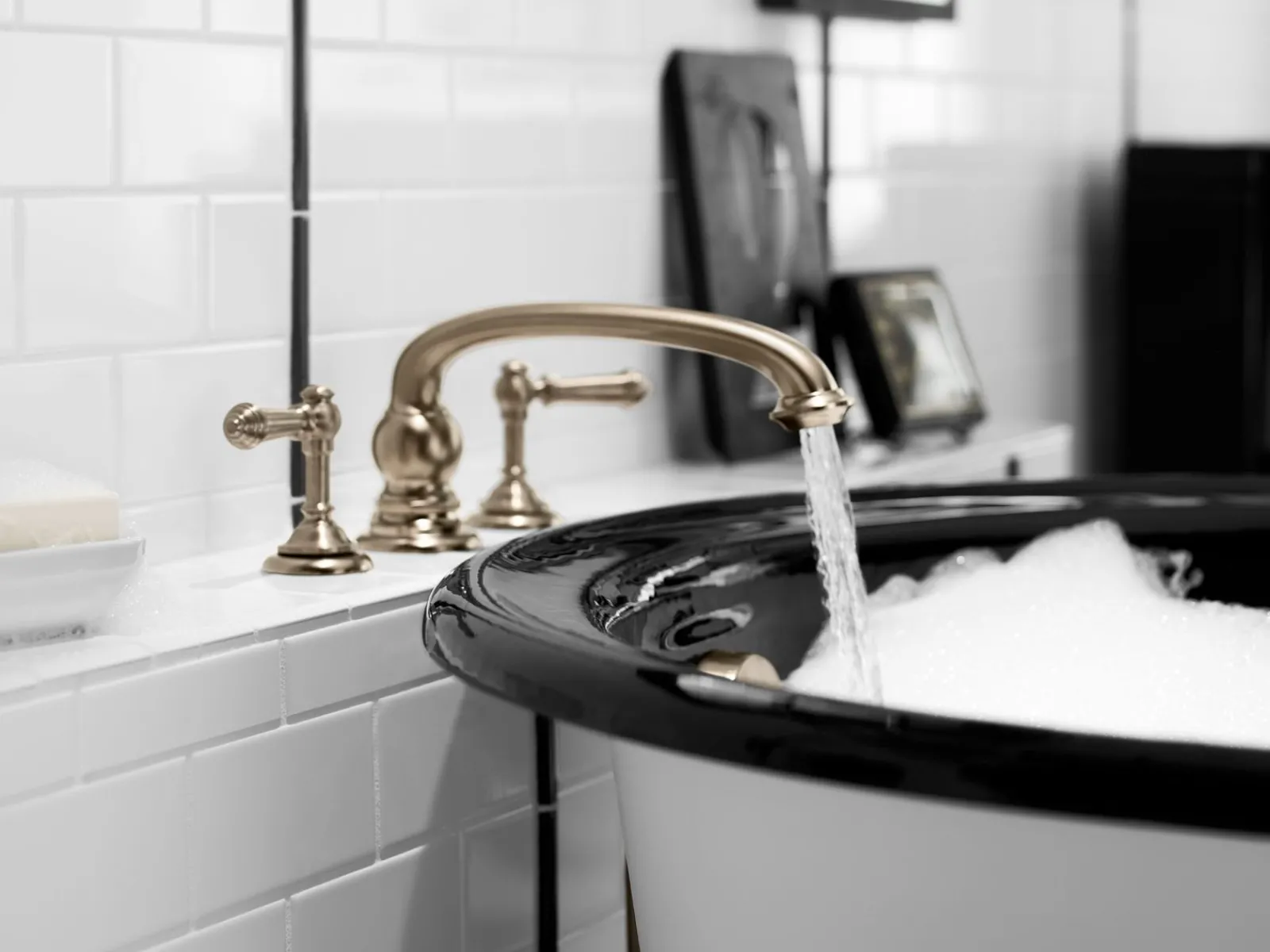 Deck-mount bath faucet handle trim with Lever design^Kohler New