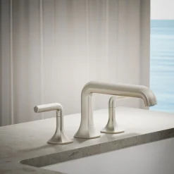 Deck-mount bath spout with Straight design^Kohler New