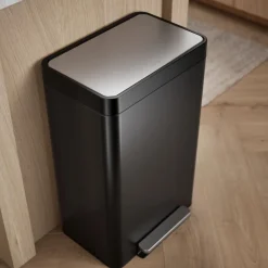 Dual-compartment step trash can^Kohler New