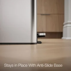 Dual-compartment step trash can^Kohler New