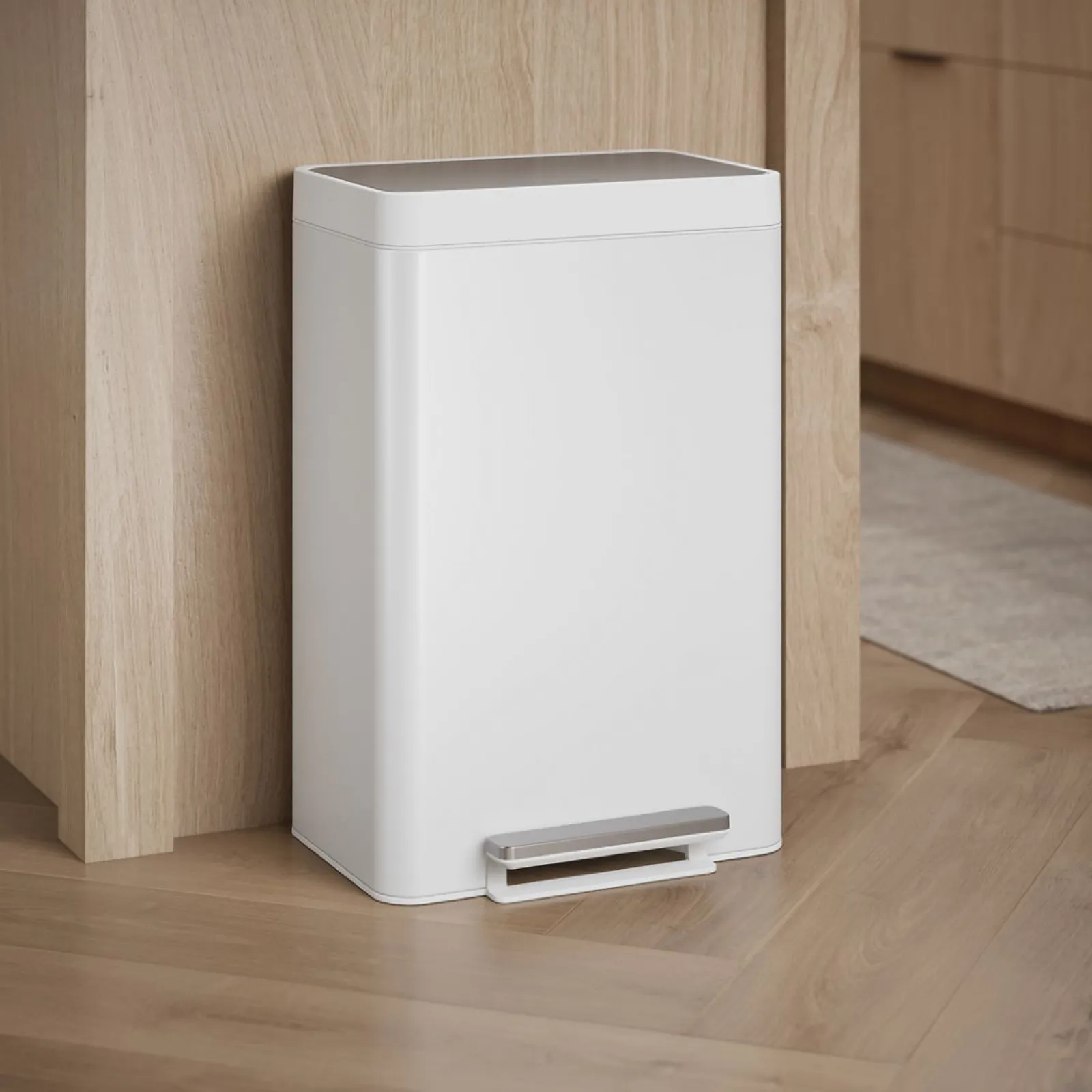 Dual-compartment step trash can^Kohler New