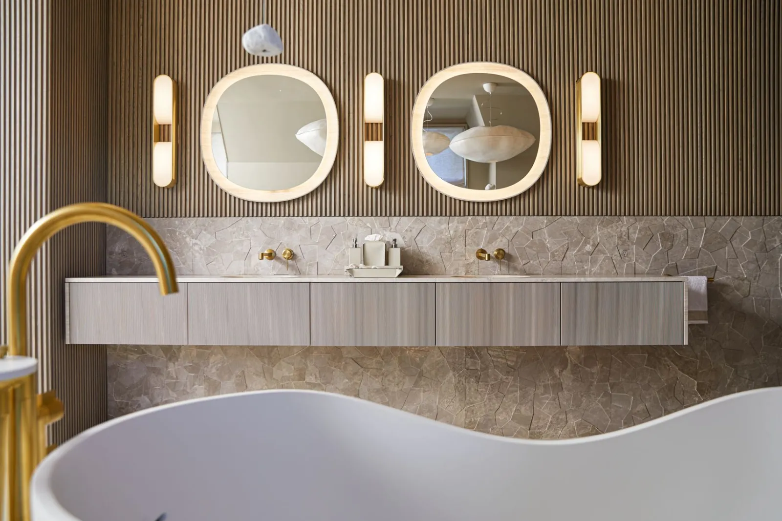Floor-mount bath filler trim with lever handles and handshower^Kohler Sale