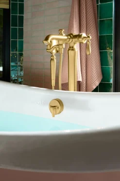 Floor-mount bath filler trim with handshower^Kohler Online