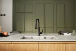 Pull-down kitchen sink faucet with three-function sprayhead^Kohler Hot