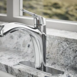 Pull-out kitchen sink faucet with two-function sprayhead^Kohler Hot