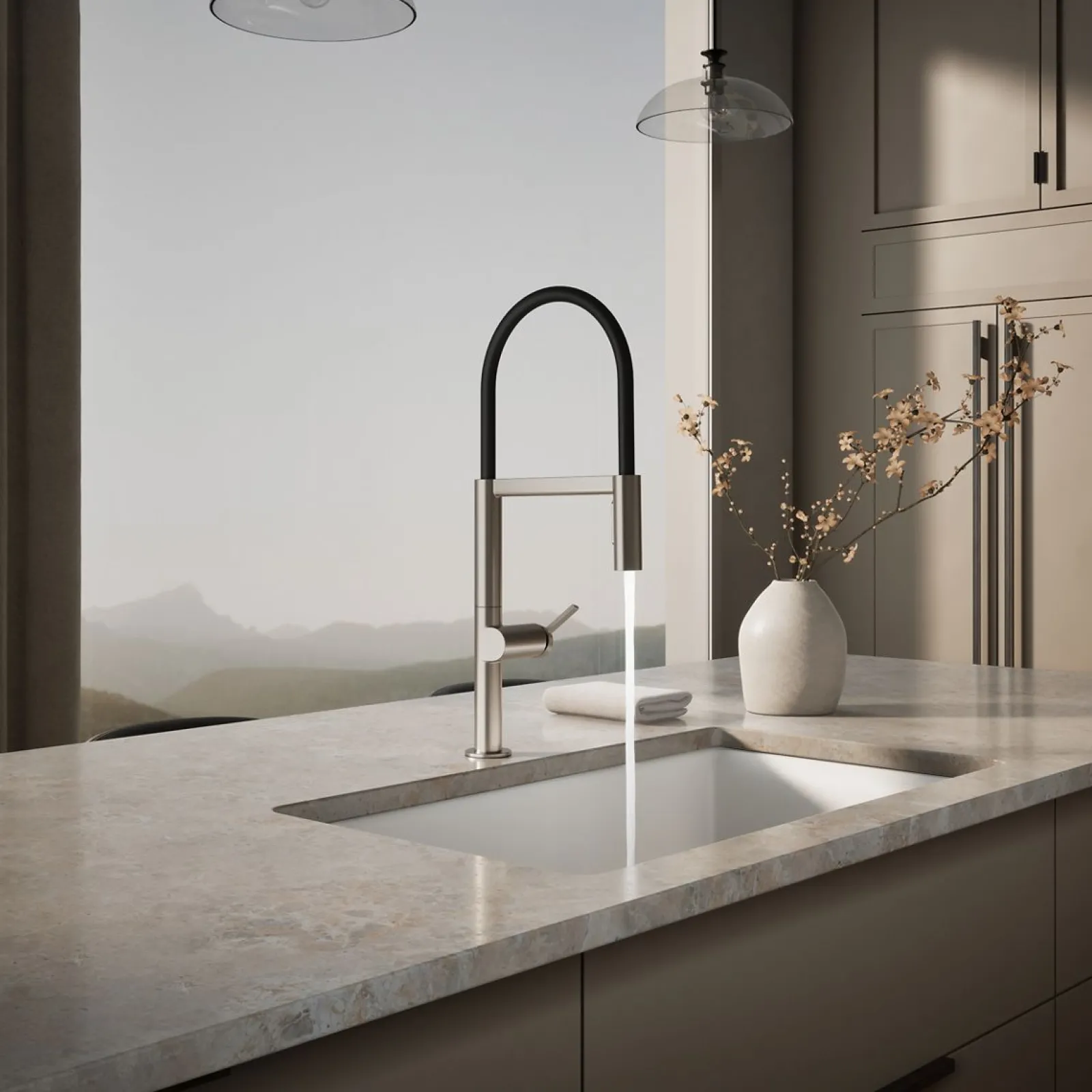 Semi-professional kitchen sink faucet with two-function sprayhead^Kohler Best