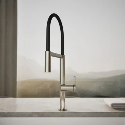 Semi-professional kitchen sink faucet with two-function sprayhead^Kohler Best
