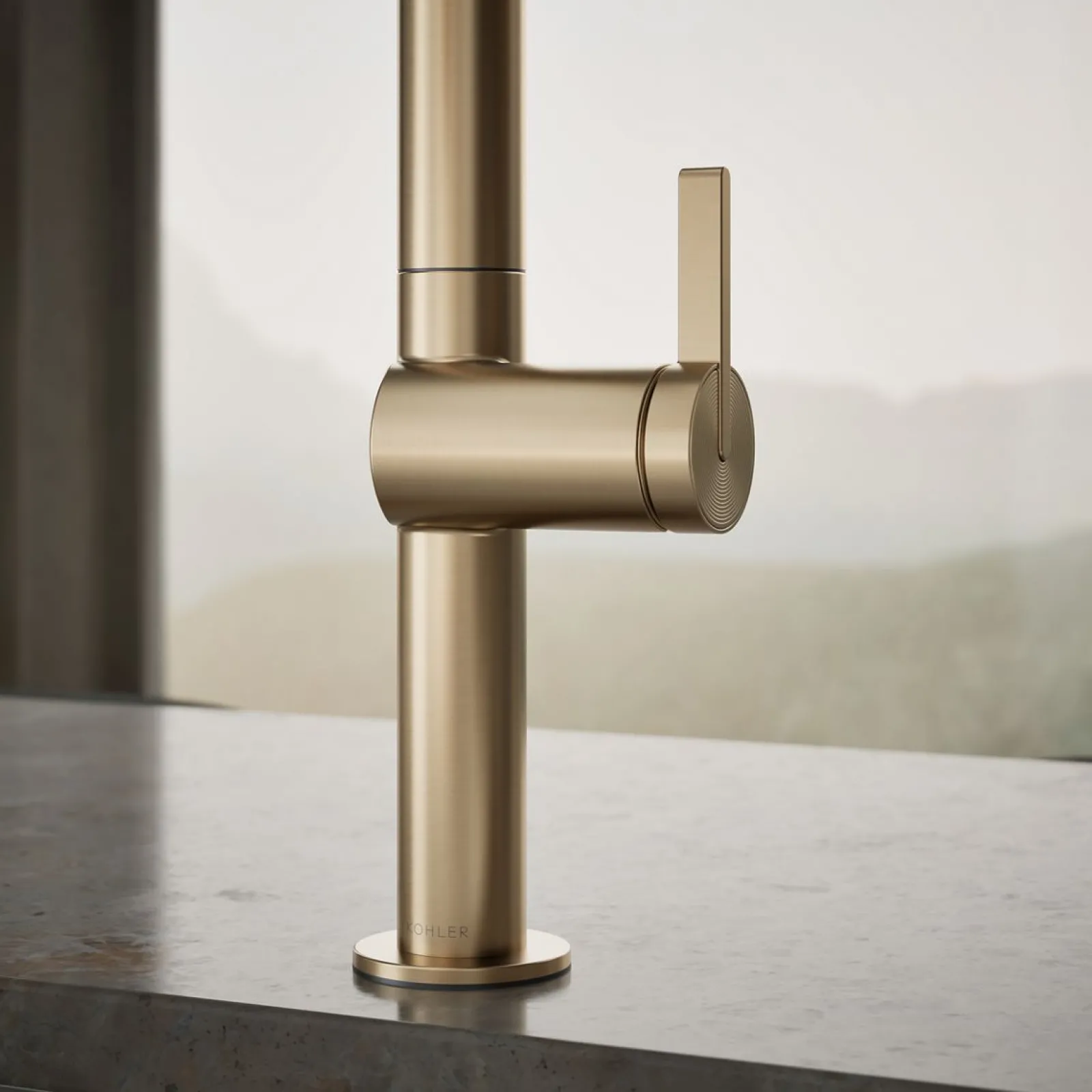 Semi-professional kitchen sink faucet with two-function sprayhead^Kohler Best