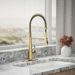 Semi-professional kitchen sink faucet with three-function sprayhead^Kohler Best