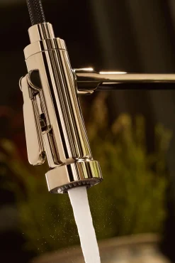 Semi-professional kitchen sink faucet with two-function sprayhead^Kohler Clearance
