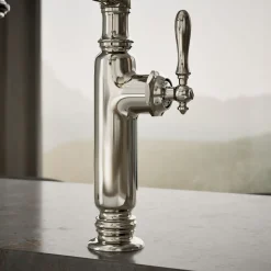 Semi-professional kitchen sink faucet with three-function sprayhead^Kohler Outlet