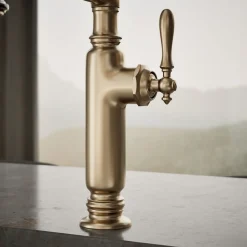 Semi-professional kitchen sink faucet with three-function sprayhead^Kohler Outlet