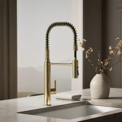 Semi-professional kitchen sink faucet with three-function sprayhead^Kohler Outlet