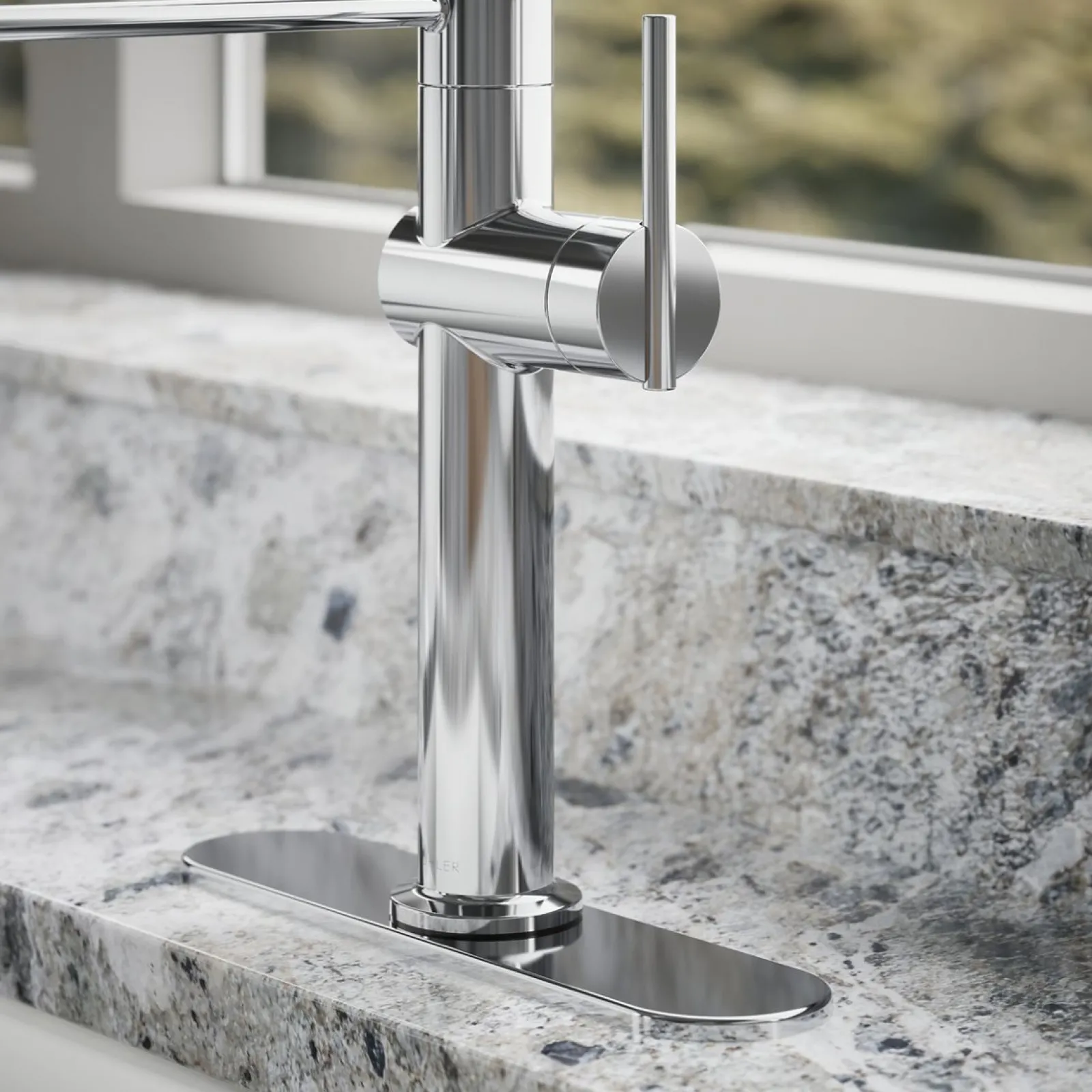 Semi-professional kitchen sink faucet with three-function sprayhead^Kohler New