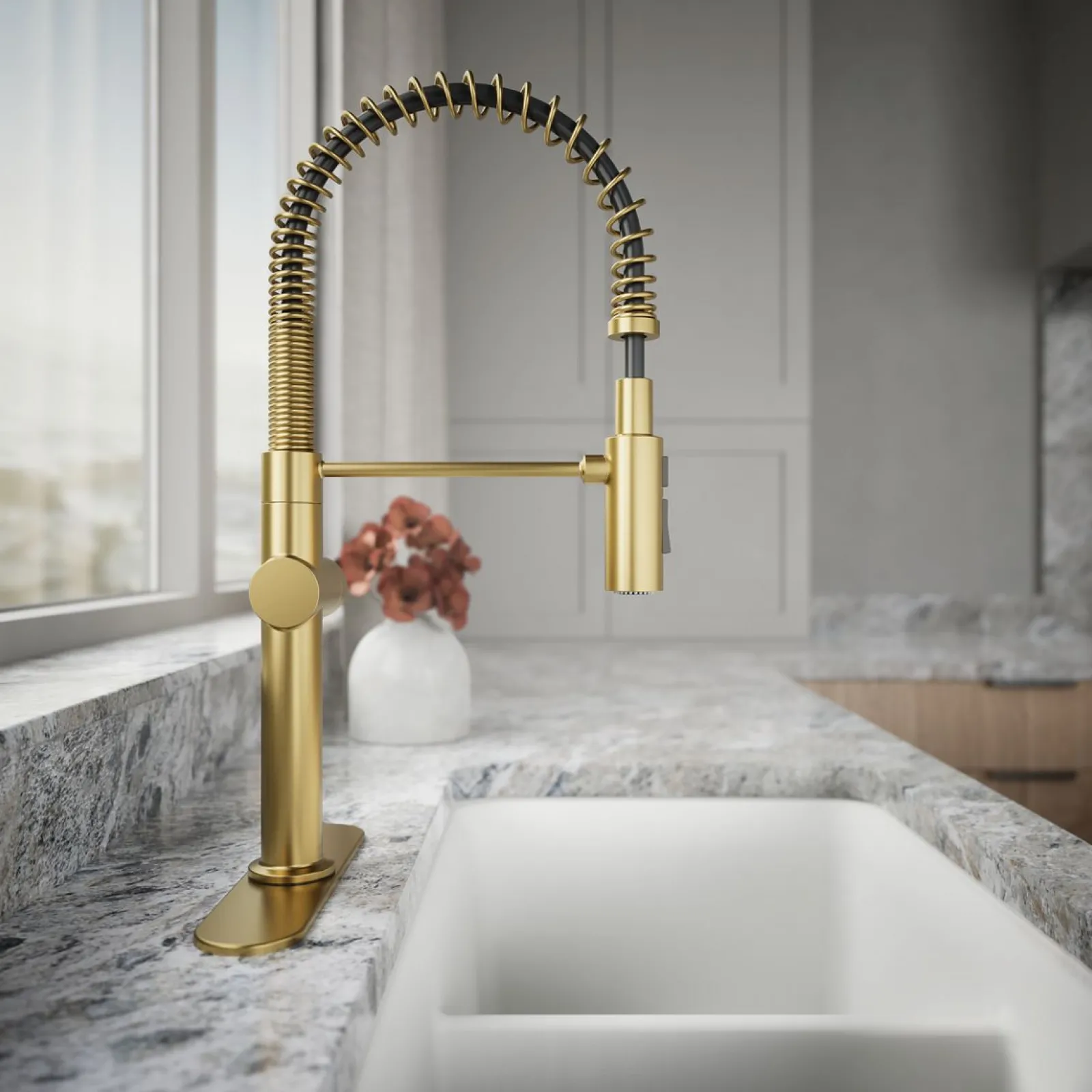 Semi-professional kitchen sink faucet with three-function sprayhead^Kohler New