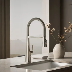 Semi-professional kitchen sink faucet with three-function sprayhead^Kohler Online