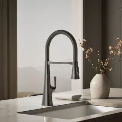Semi-professional kitchen sink faucet with three-function sprayhead^Kohler Online