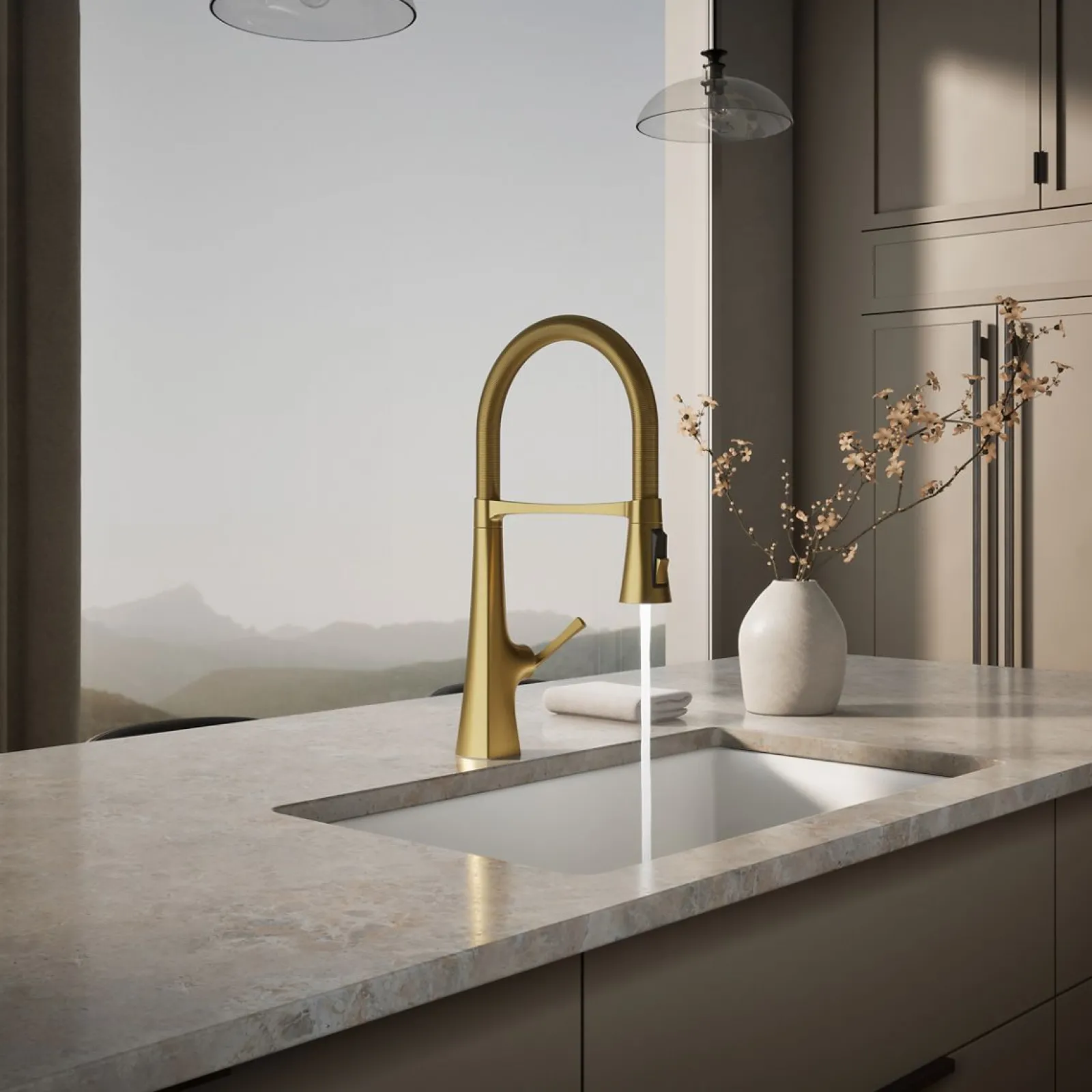 Semi-professional kitchen sink faucet with three-function sprayhead^Kohler Online