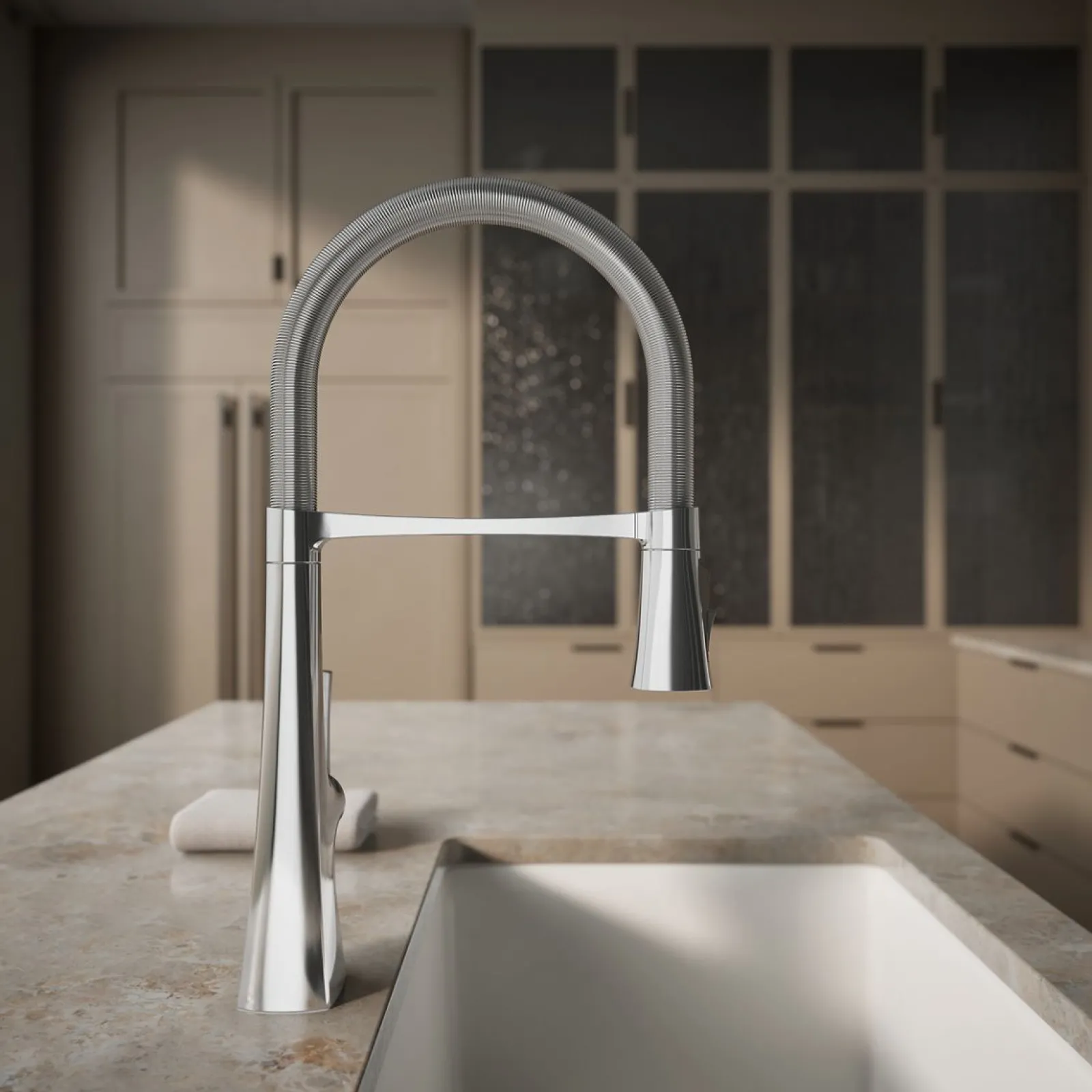Semi-professional kitchen sink faucet with three-function sprayhead^Kohler Online