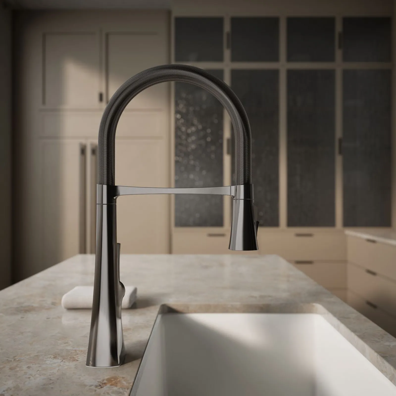 Semi-professional kitchen sink faucet with three-function sprayhead^Kohler Online