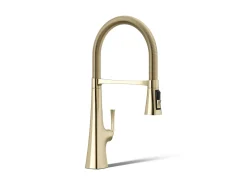 Semi-professional kitchen sink faucet with three-function sprayhead^Kohler Online