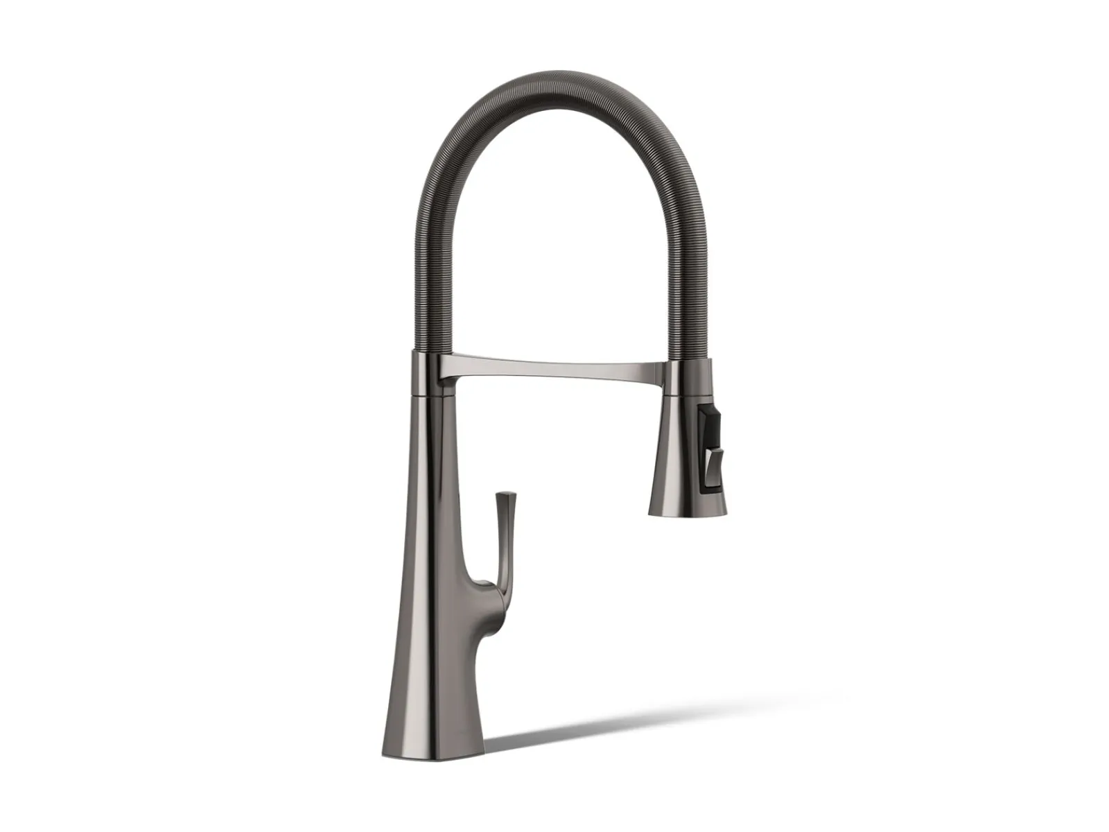 Semi-professional kitchen sink faucet with three-function sprayhead^Kohler Online