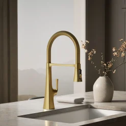 Semi-professional kitchen sink faucet with three-function sprayhead^Kohler Online
