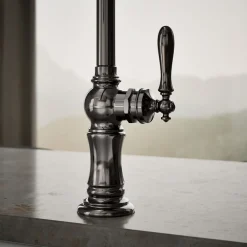 Single-handle kitchen sink faucet with two-function sprayhead^Kohler Outlet