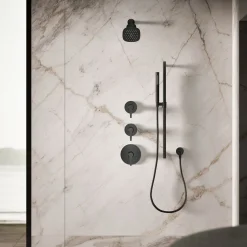 Square single-function filtered showerhead, 1.75 gpm^Kohler Hot