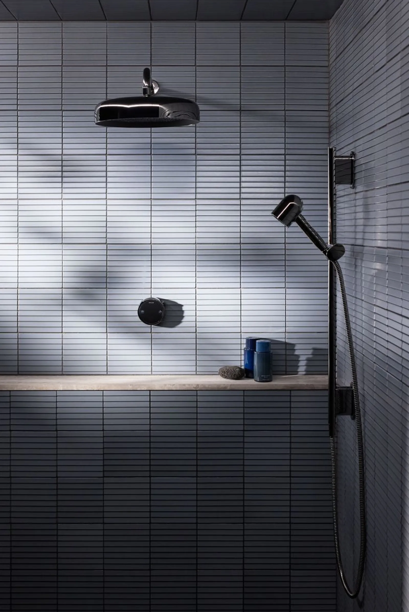 Two-outlet shower digital control^Kohler New
