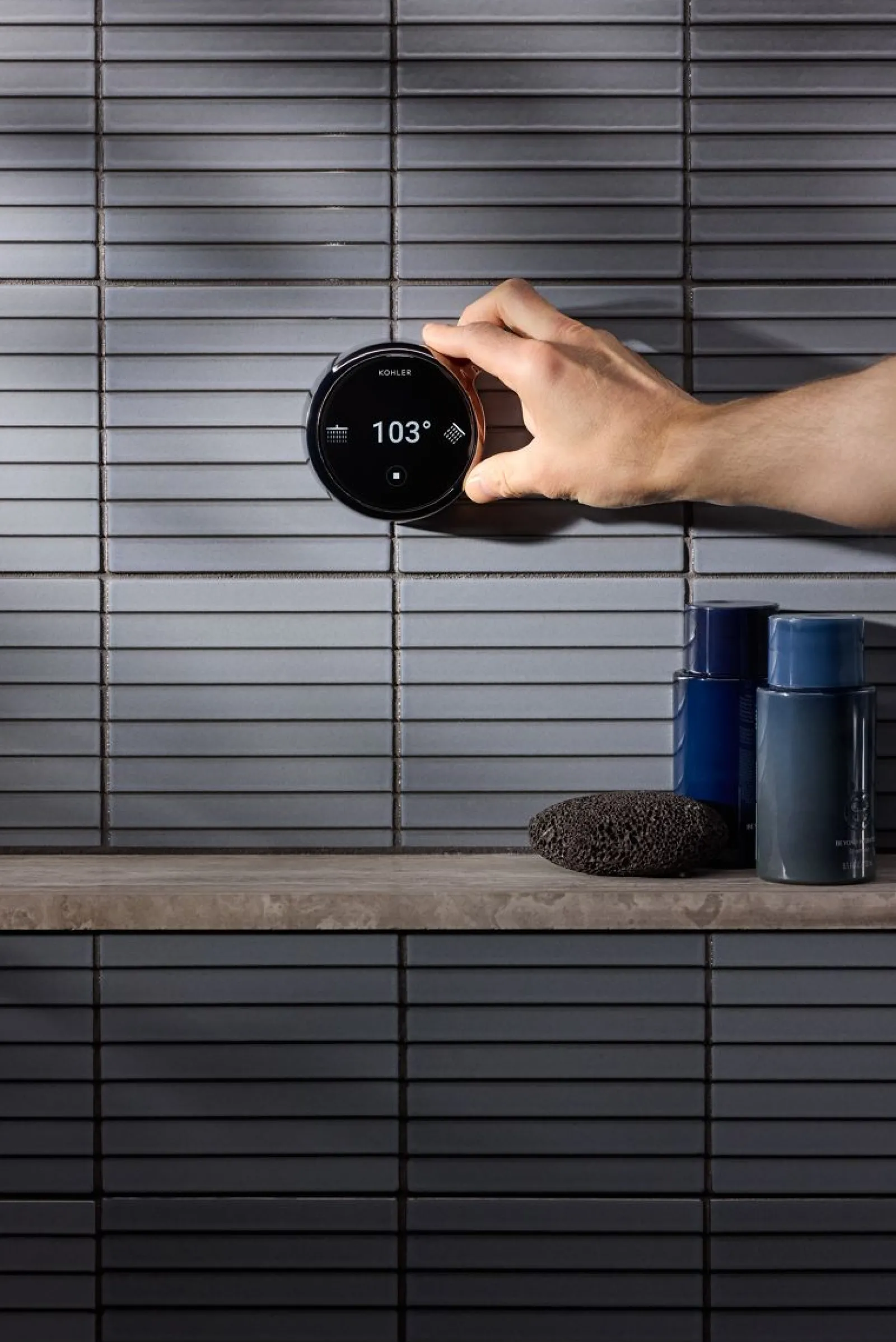 Two-outlet shower digital control^Kohler New
