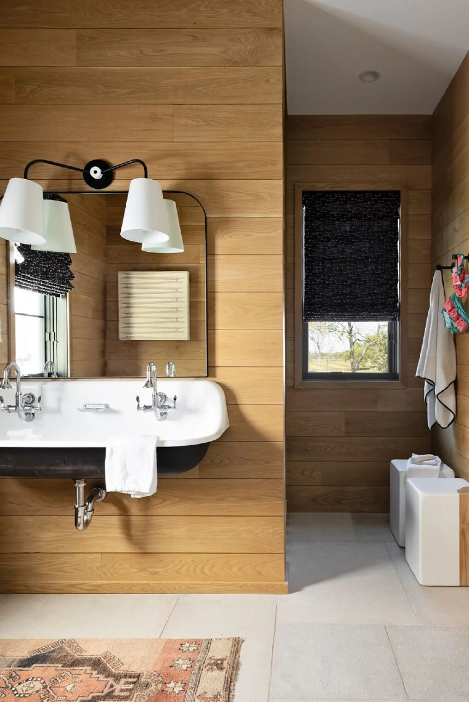 60" wall-mount utility sink^Kohler