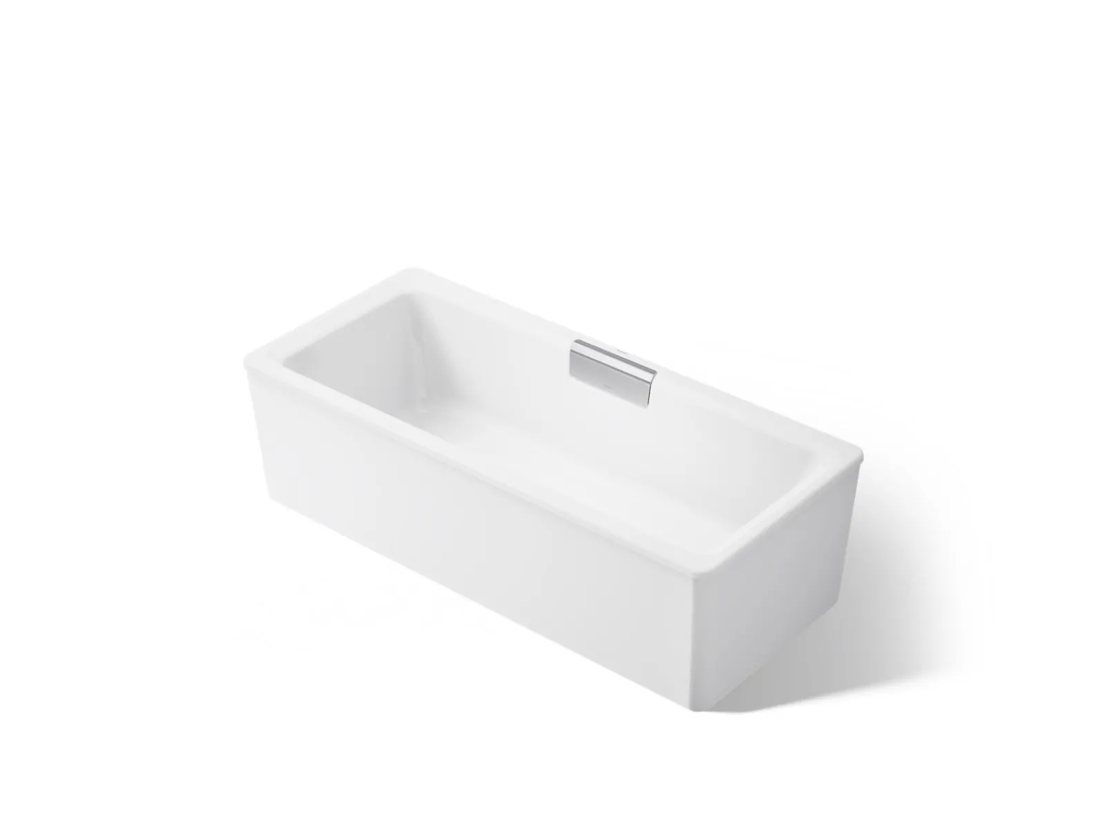 63" x 28-3/8" freestanding bath with shroud^Kohler