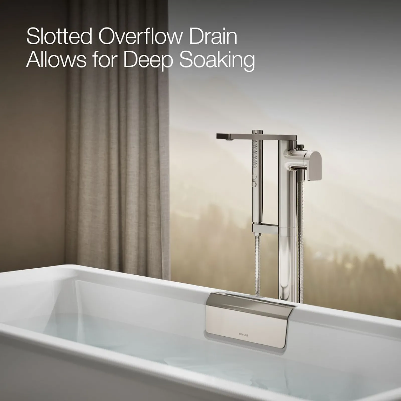 63" x 28-3/8" freestanding bath with shroud^Kohler