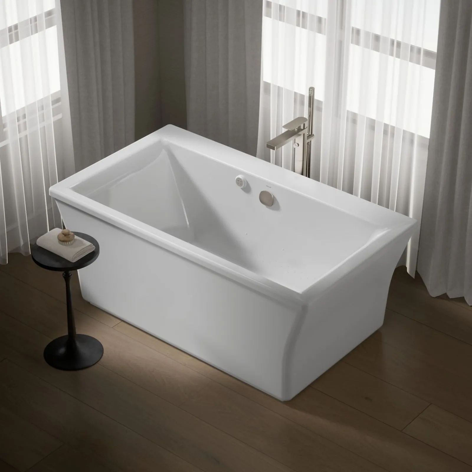 60" x 34" freestanding Heated BubbleMassage™ air bath with Bask® heated surface and fluted shroud^Kohler New