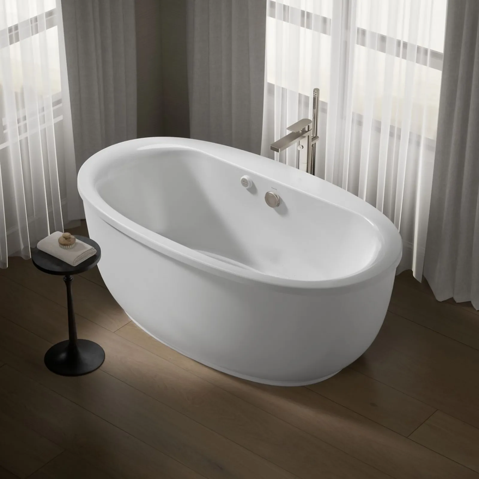 65-1/2" x 35-1/2" oval freestanding Heated BubbleMassage™ air bath with fluted shroud^Kohler New